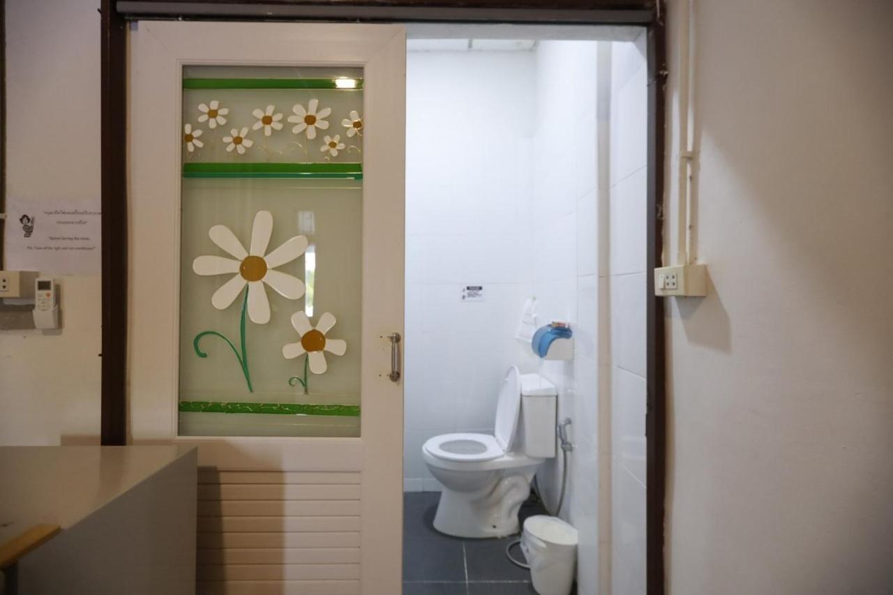 Banana Hostel Donmuang Bangkok Eksteriør bilde