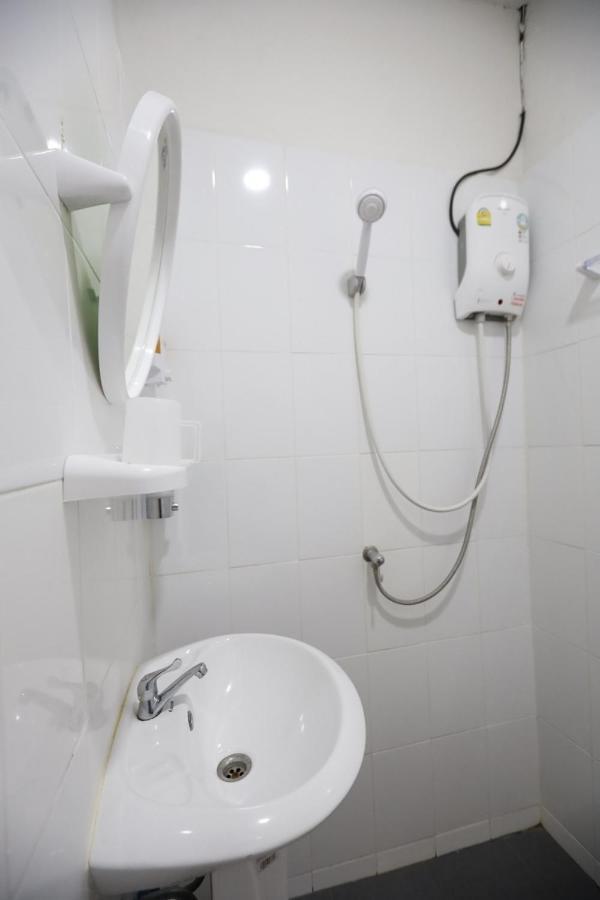 Banana Hostel Donmuang Bangkok Eksteriør bilde