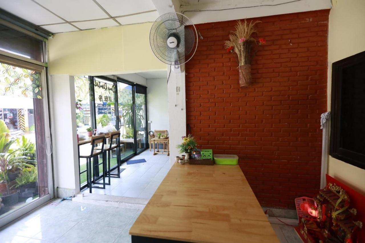 Banana Hostel Donmuang Bangkok Eksteriør bilde