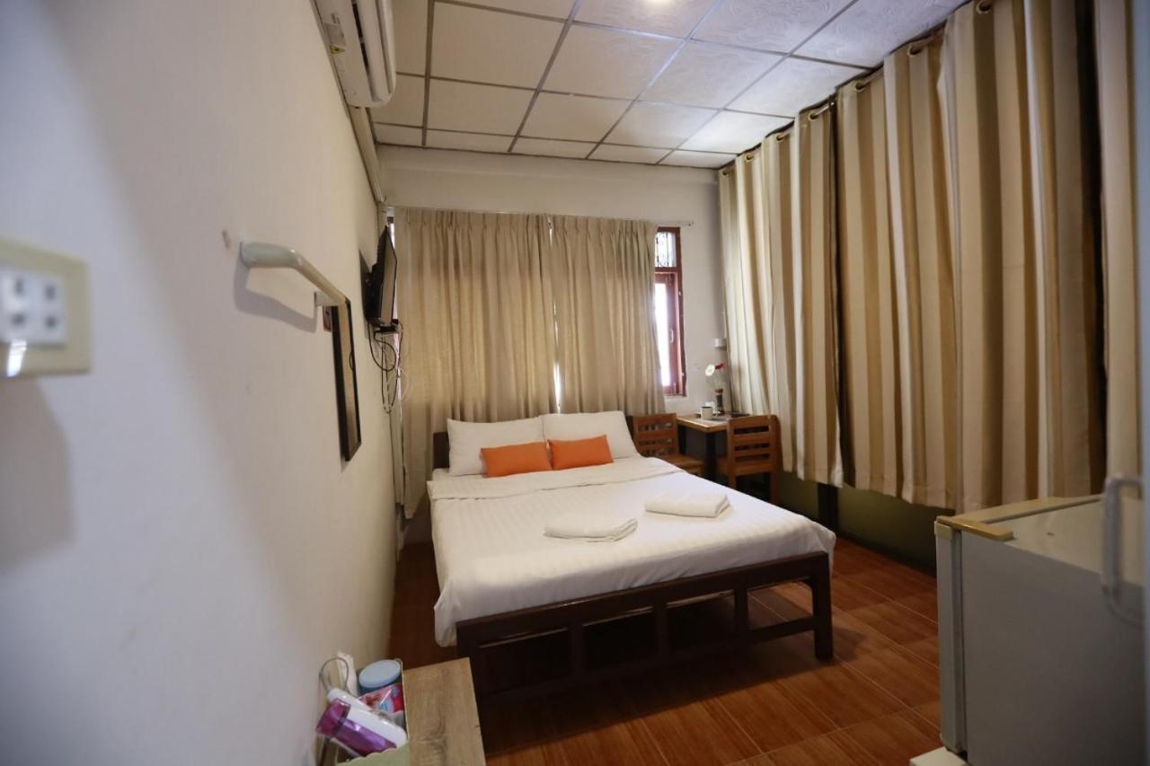 Banana Hostel Donmuang Bangkok Eksteriør bilde