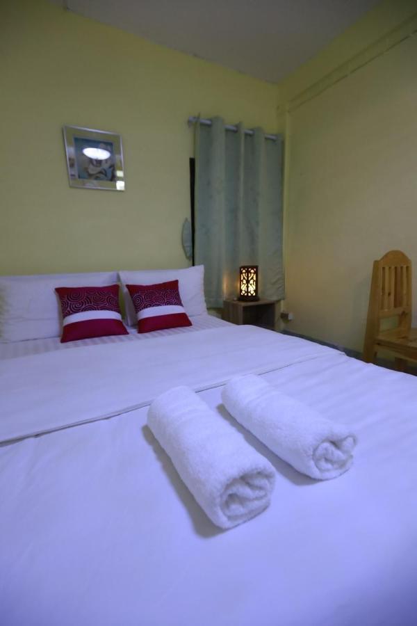 Banana Hostel Donmuang Bangkok Eksteriør bilde