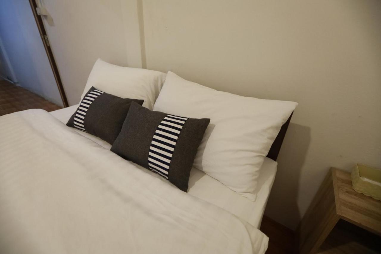 Banana Hostel Donmuang Bangkok Eksteriør bilde
