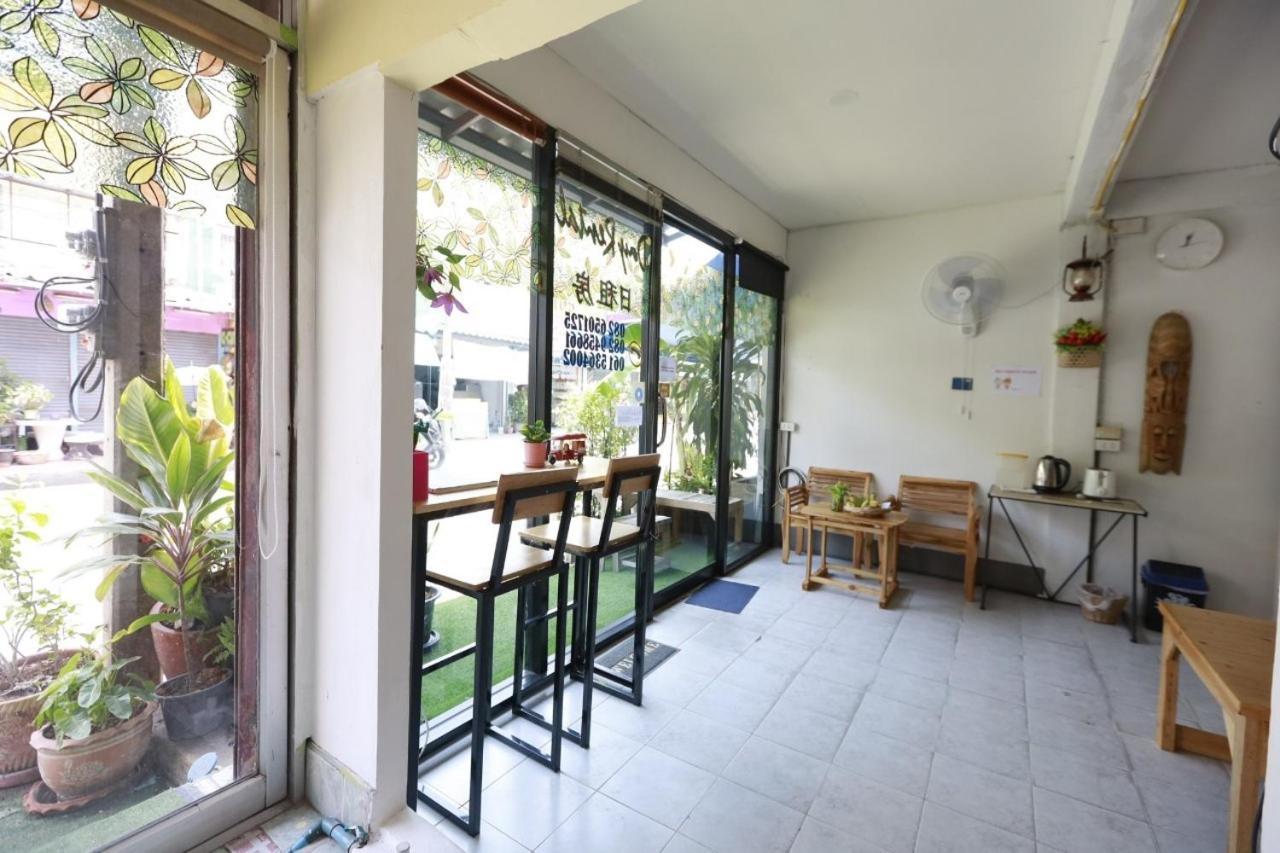 Banana Hostel Donmuang Bangkok Eksteriør bilde