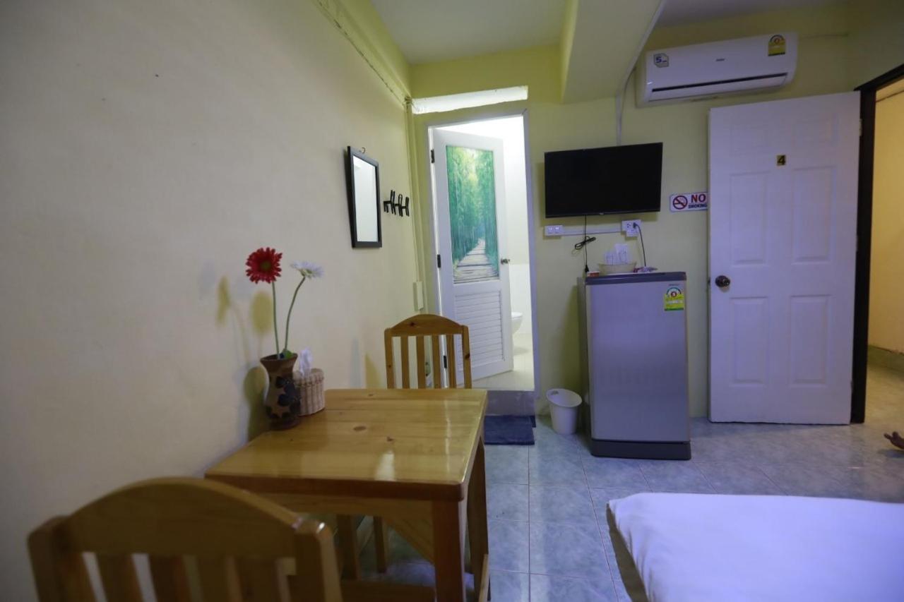 Banana Hostel Donmuang Bangkok Eksteriør bilde